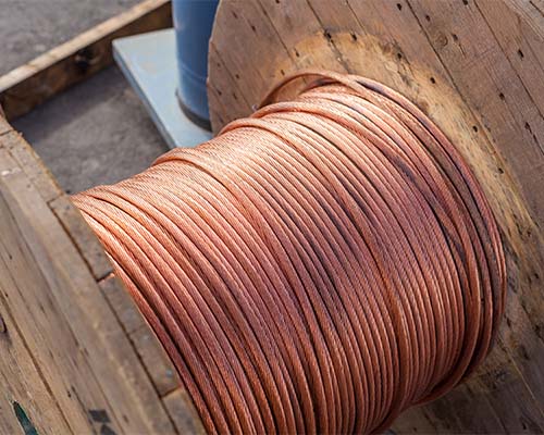 Smaltimento metalli e rifiuti industriali